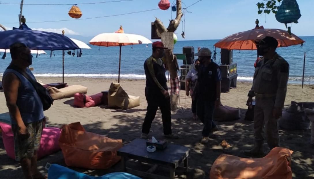 podiumnews.com-Satpol PP Provinsi Cek Kesiapan Penerapan Prokes Pantai Lovina